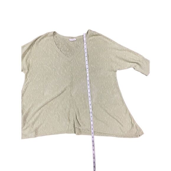 Eileen Fisher light green womens knit Vneck sweater sharkbite hem size m… - Picture 6 of 7